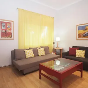 Apartamento Lovely At Park Güell, Barcelona